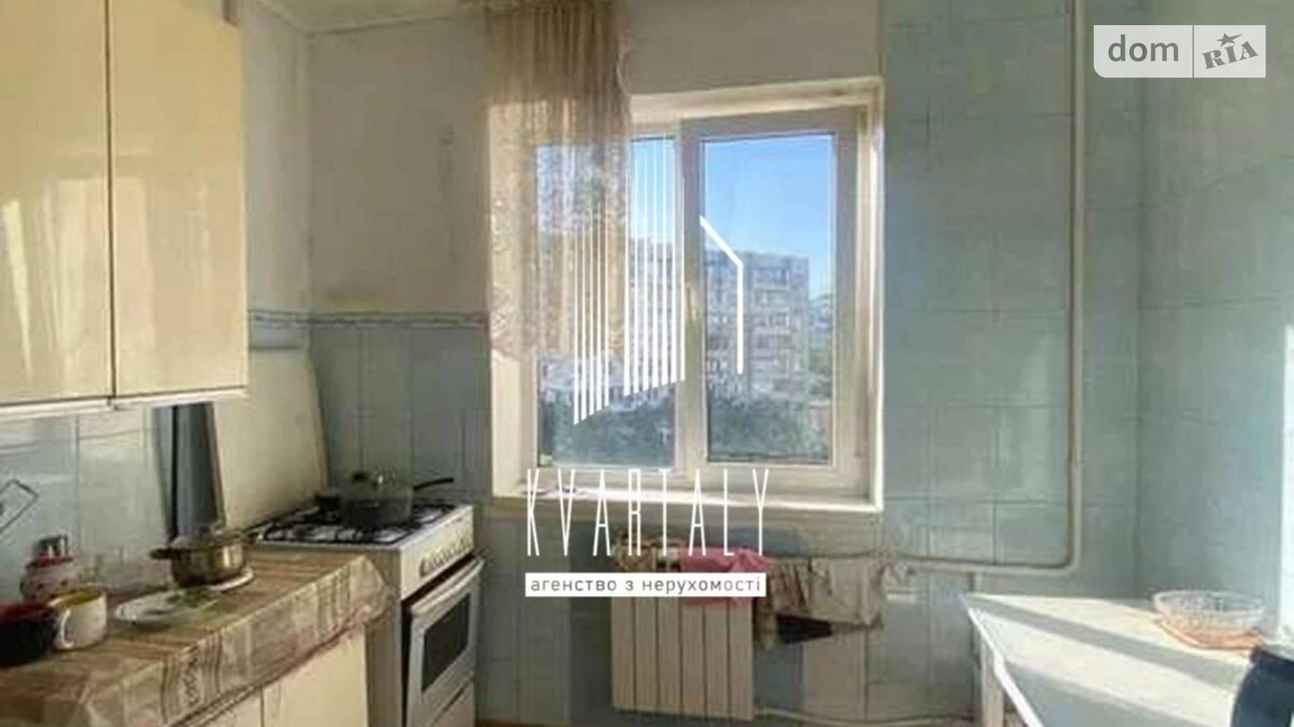 Продается 3-комнатная квартира 69 кв. м в Киеве, вул. Докии Гуменной(Юрия Смолича), 6 - фото 2