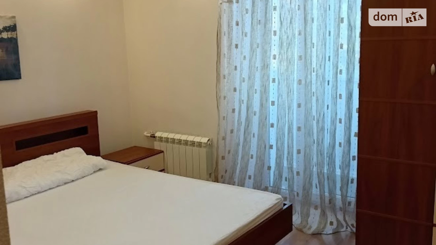 Продается 3-комнатная квартира 70 кв. м в Харькове, просп. Гагарина, 167
