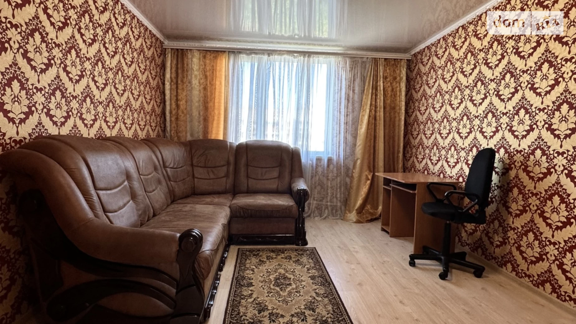 Продается 3-комнатная квартира 57 кв. м в Одессе, ул. Рихтера Святослава, 2