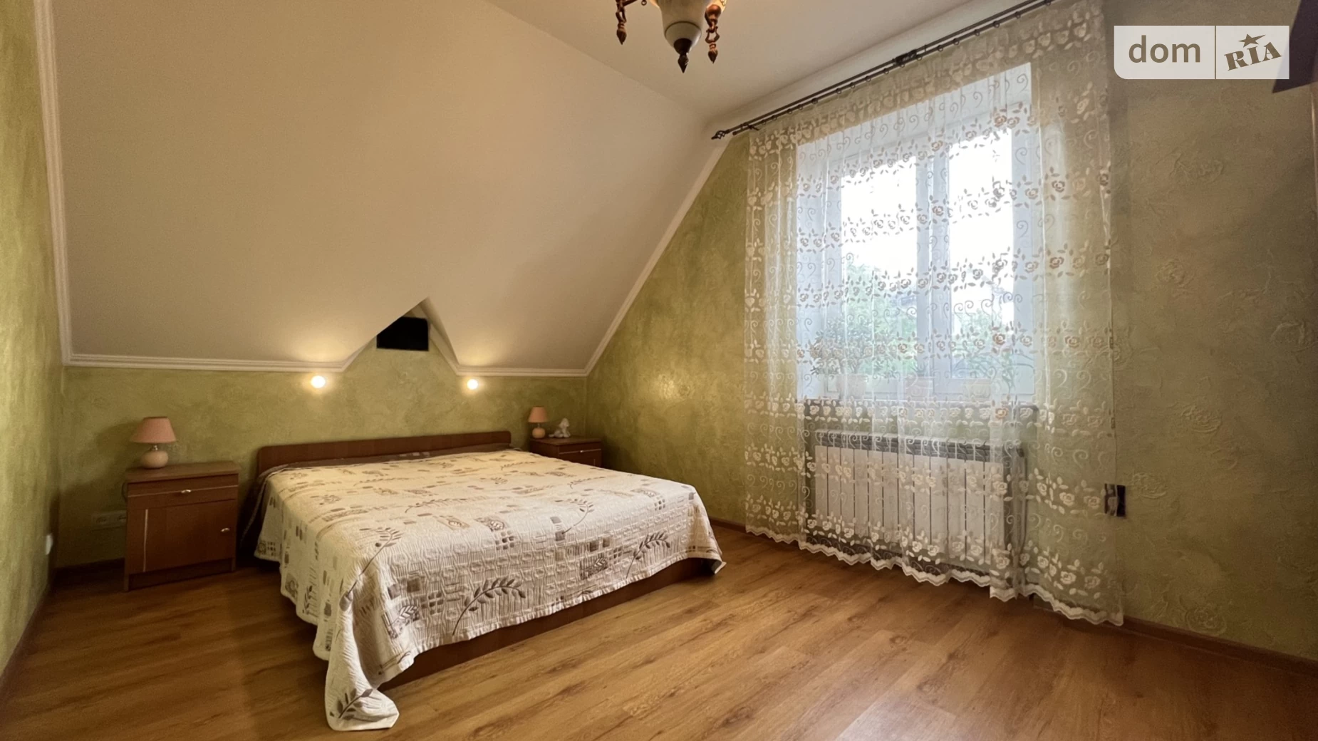 Продается дом на 2 этажа 145 кв. м с гаражом, цена: 180000 $ - фото 2