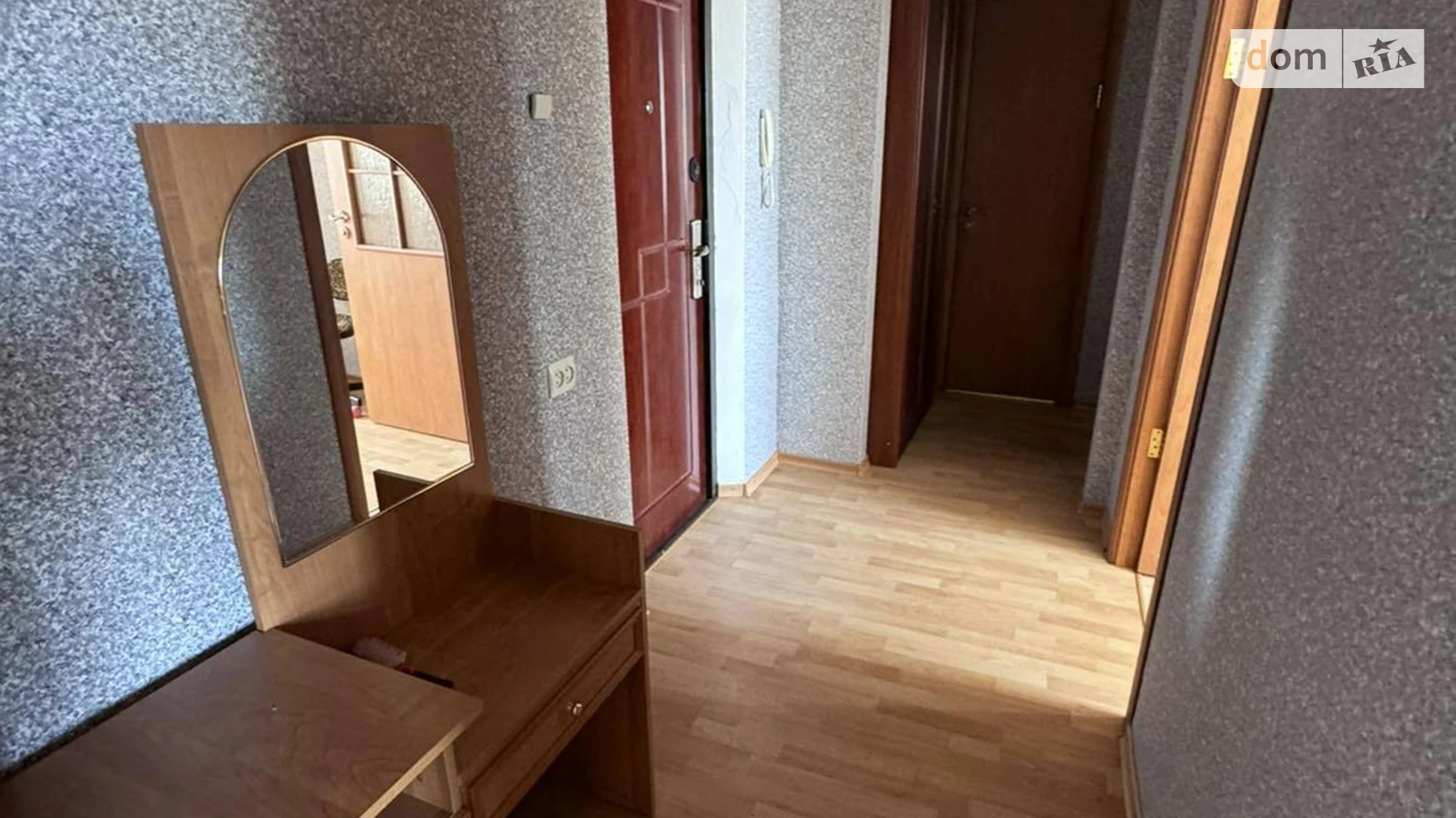 Продается 2-комнатная квартира 48 кв. м в Хмельницком, ул. Хмельницкого Богдана - фото 2