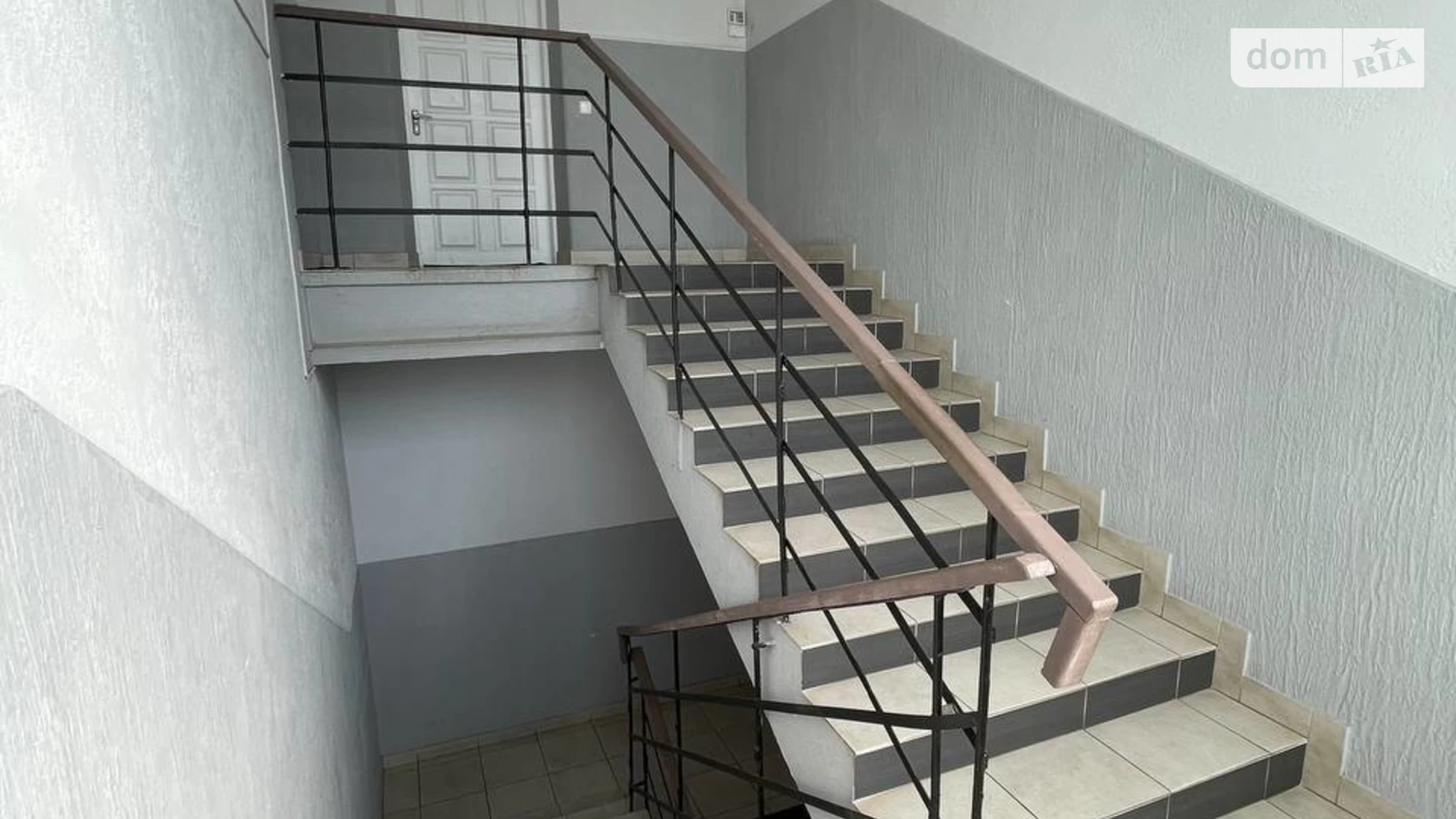 Сдается в аренду офис 125 кв. м в бизнес-центре, цена: 25000 грн - фото 2