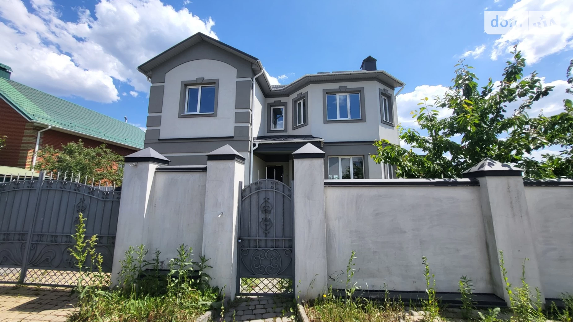 Продается дом на 2 этажа 270 кв. м с камином, цена: 180000 $ - фото 4