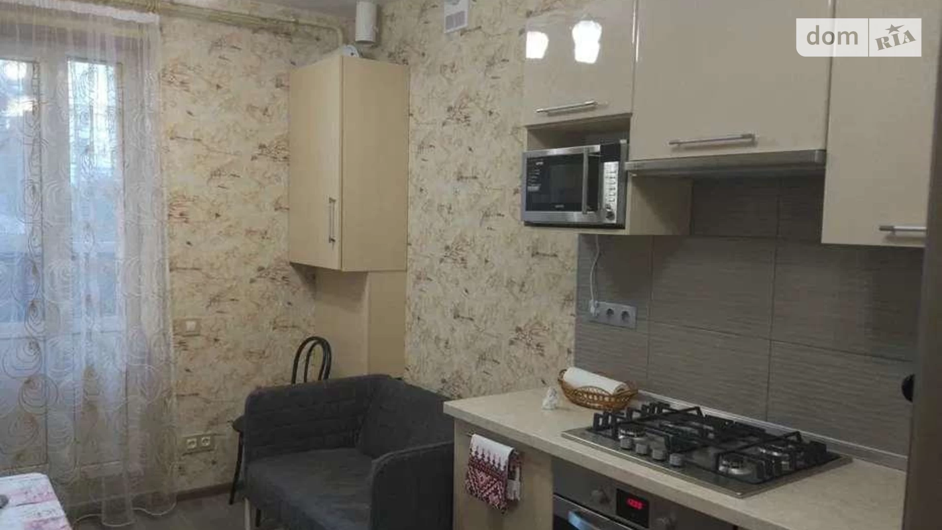 Продается 1-комнатная квартира 40 кв. м в Харькове, ул. Гвардейцев-Широнинцев, 29Б - фото 3