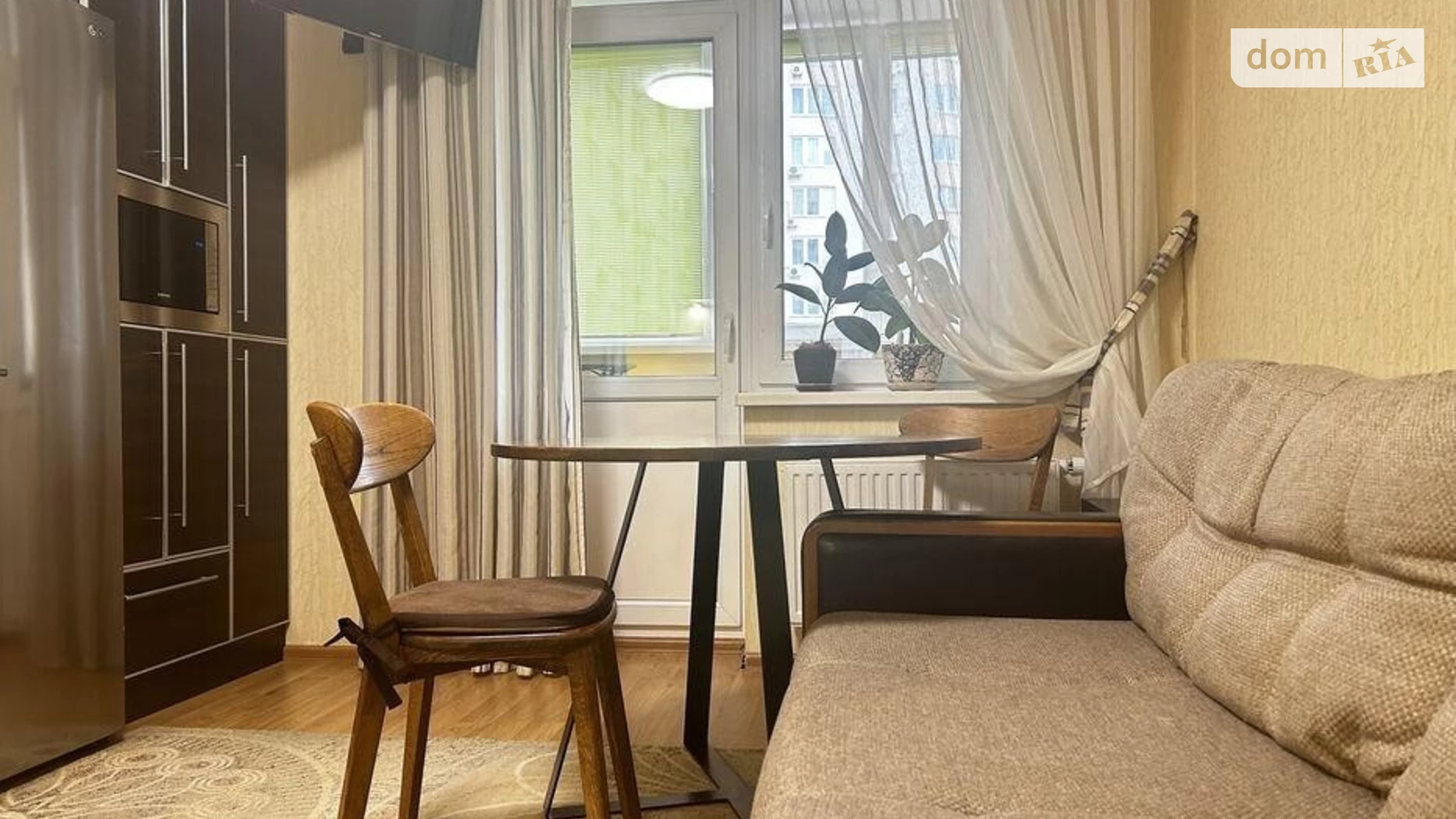Продается 1-комнатная квартира 52 кв. м в Киеве, просп. Лобановского, 150А - фото 3