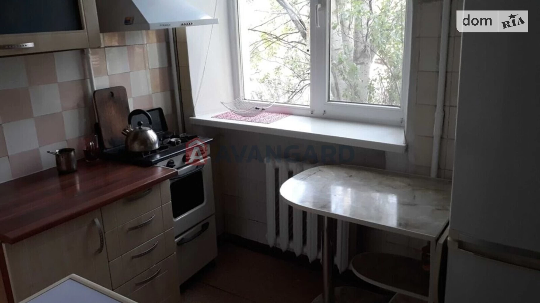 3-комнатная квартира 50 кв. м в Запорожье, ул. Жуковского