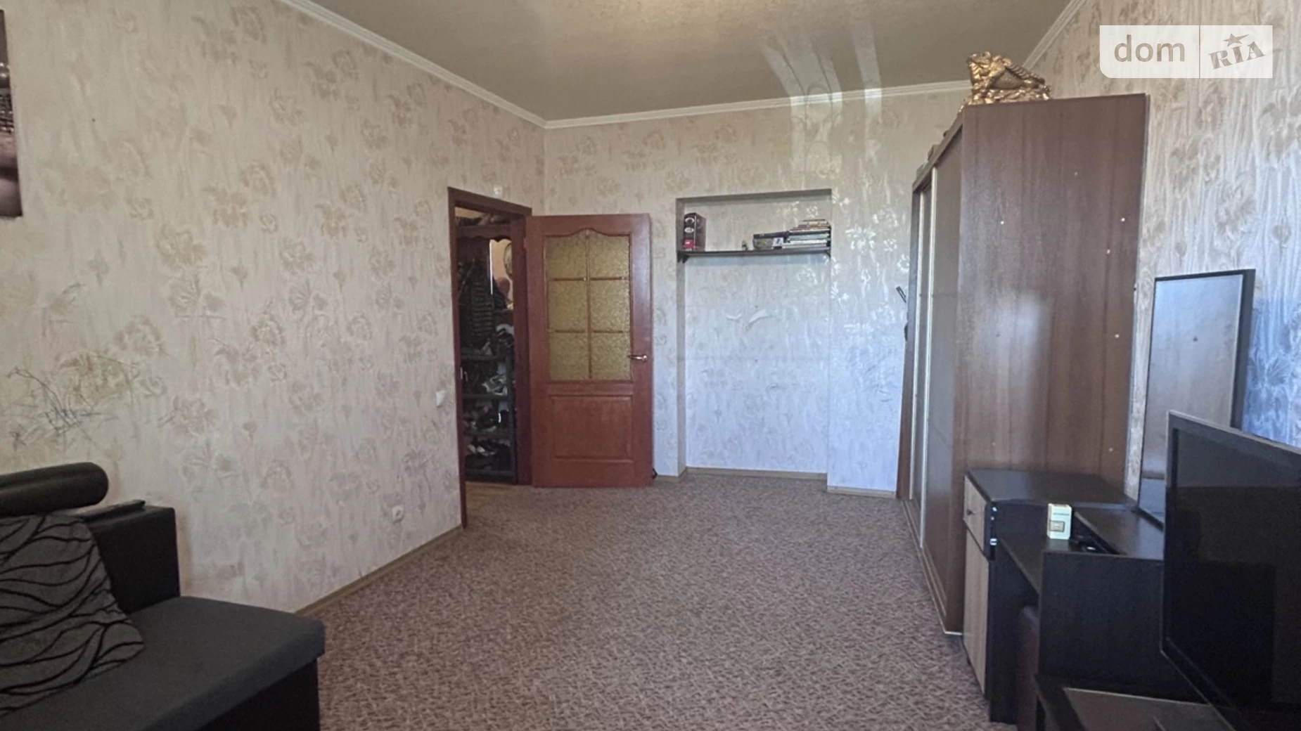 Продається 2-кімнатна квартира 40 кв. м у Харкові, вул. Полтавський Шлях, 175