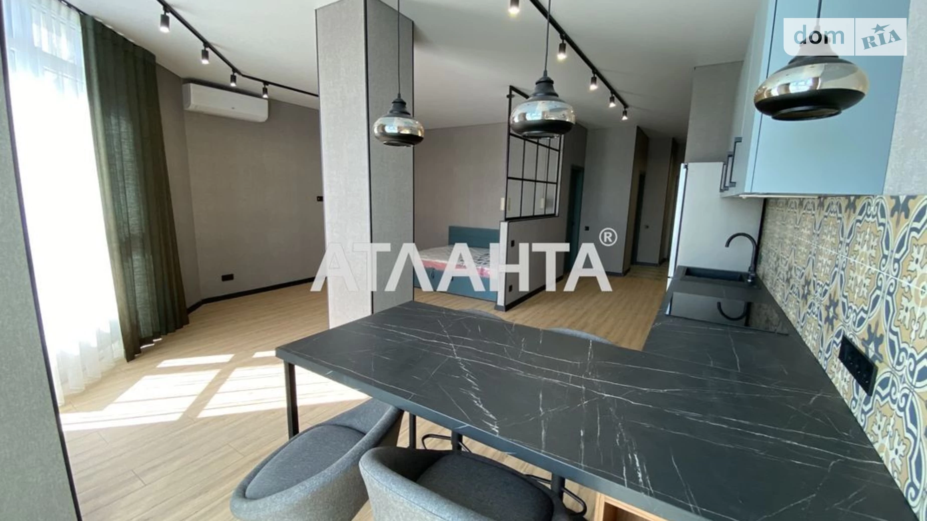 Продается 1-комнатная квартира 54 кв. м в Одессе, Фонтанская дор., 122 - фото 2