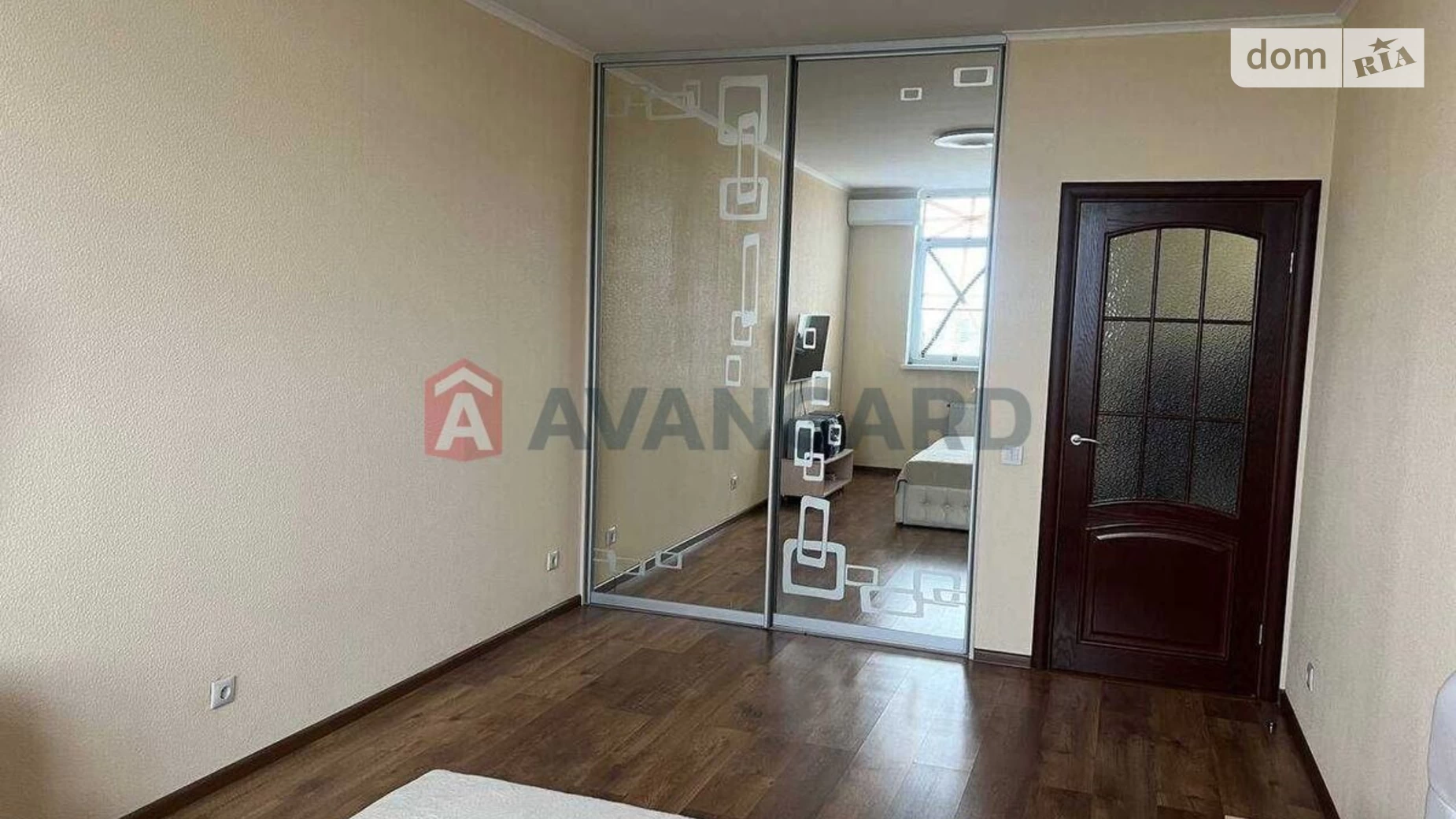 Продается 2-комнатная квартира 66 кв. м в Киеве, ул. Семьи Кульженко(Петра Дегтяренко), 33 - фото 3