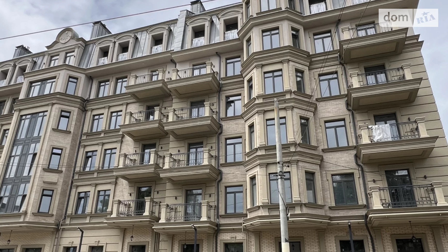 Продается 3-комнатная квартира 97 кв. м в Одессе, Фонтанская дор. - фото 3