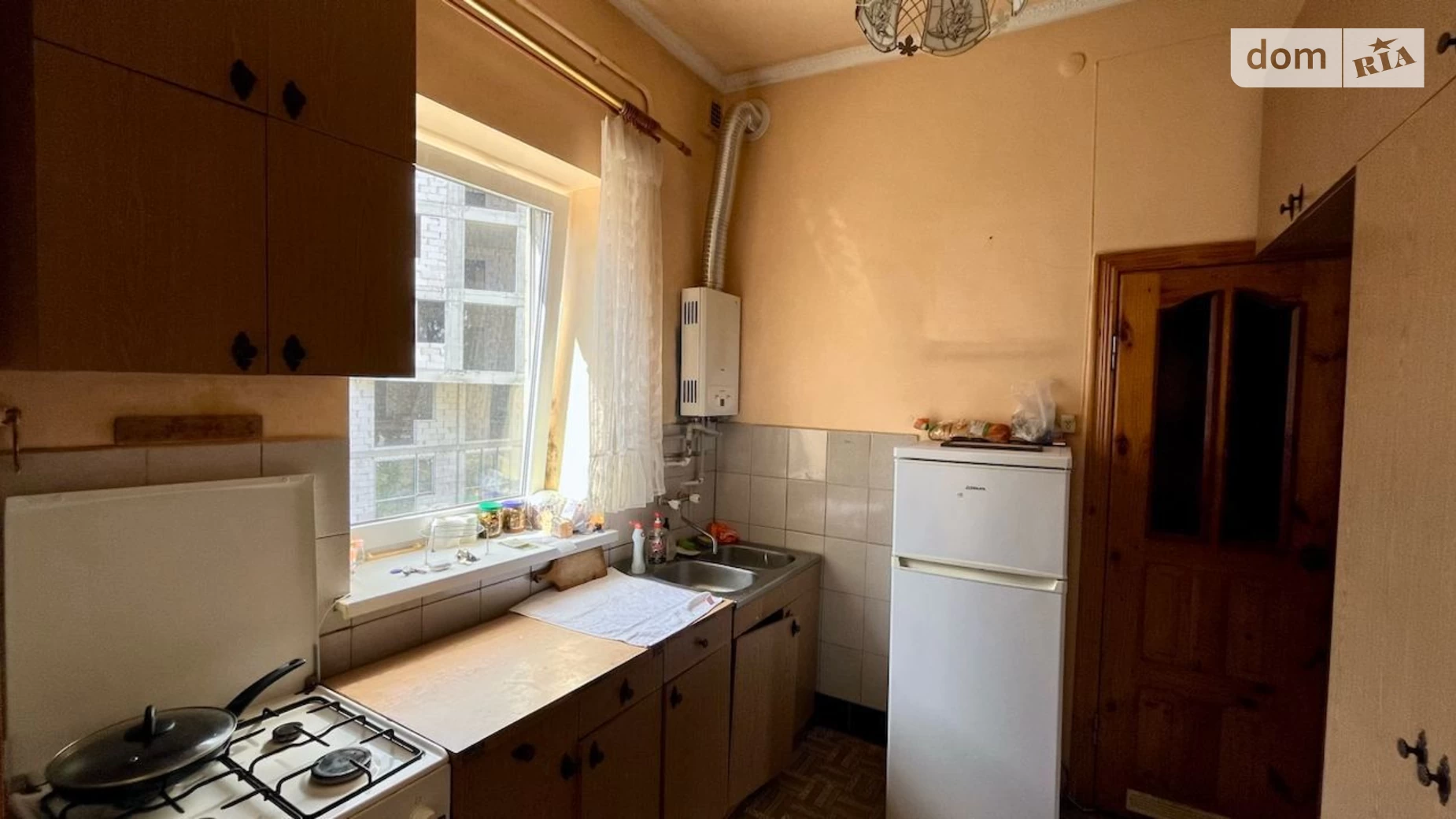 Продается 1-комнатная квартира 26.3 кв. м в Львове, ул. Хмельницкого Богдана, 153 - фото 3