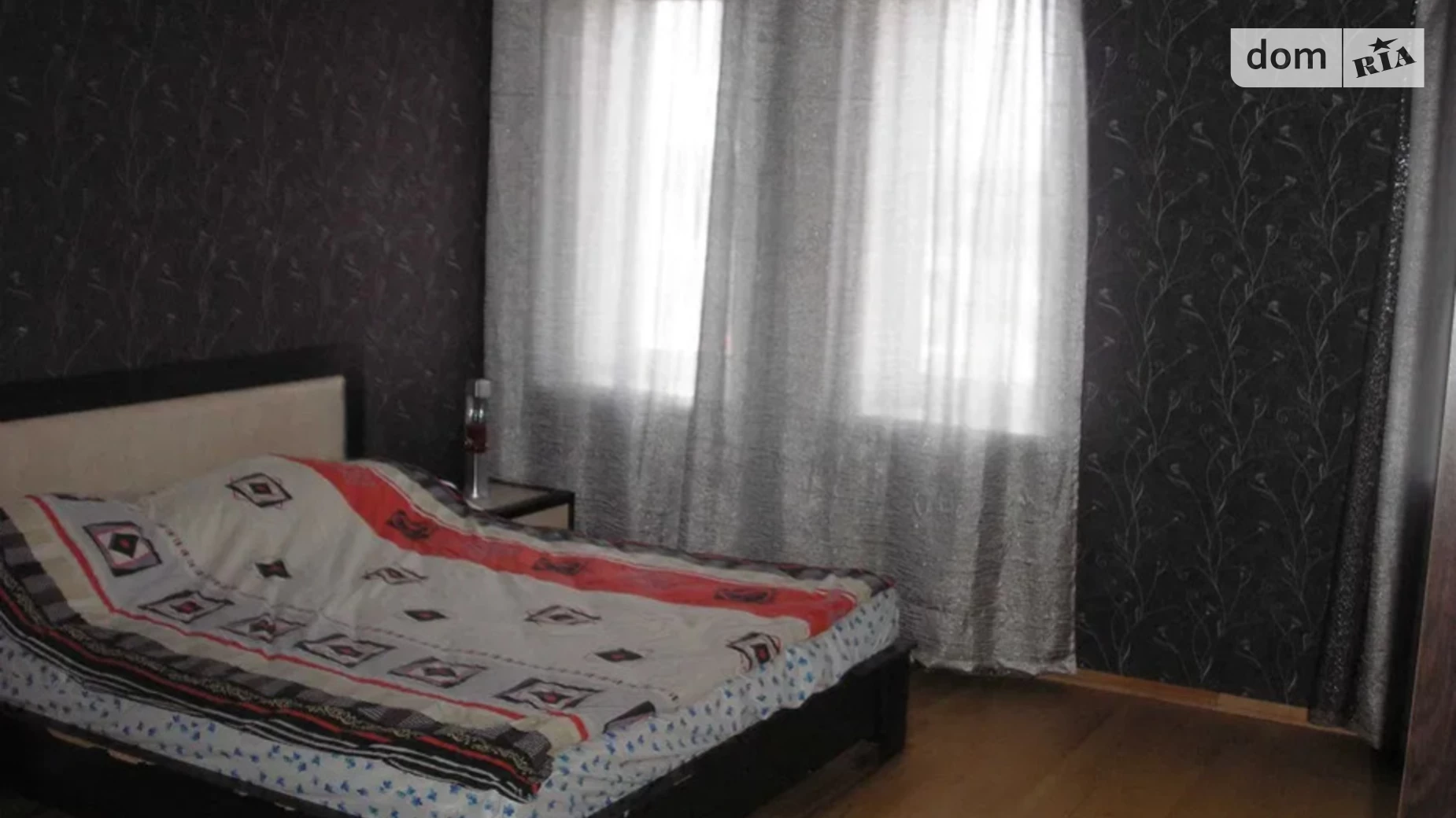 Продается 4-комнатная квартира 140 кв. м в Ивано-Франковске, ул. Надречная - фото 2