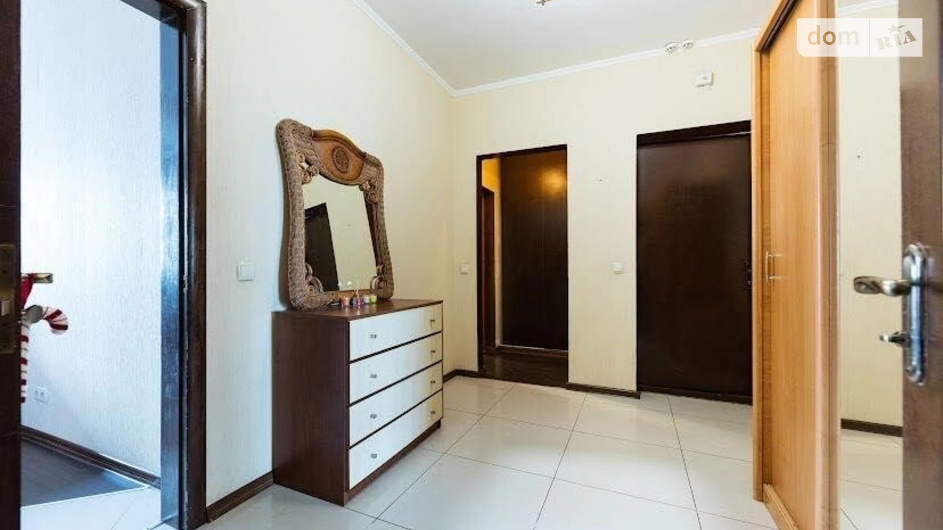 Продается 2-комнатная квартира 66 кв. м в Киеве, бул. Кольцова, 14 - фото 3