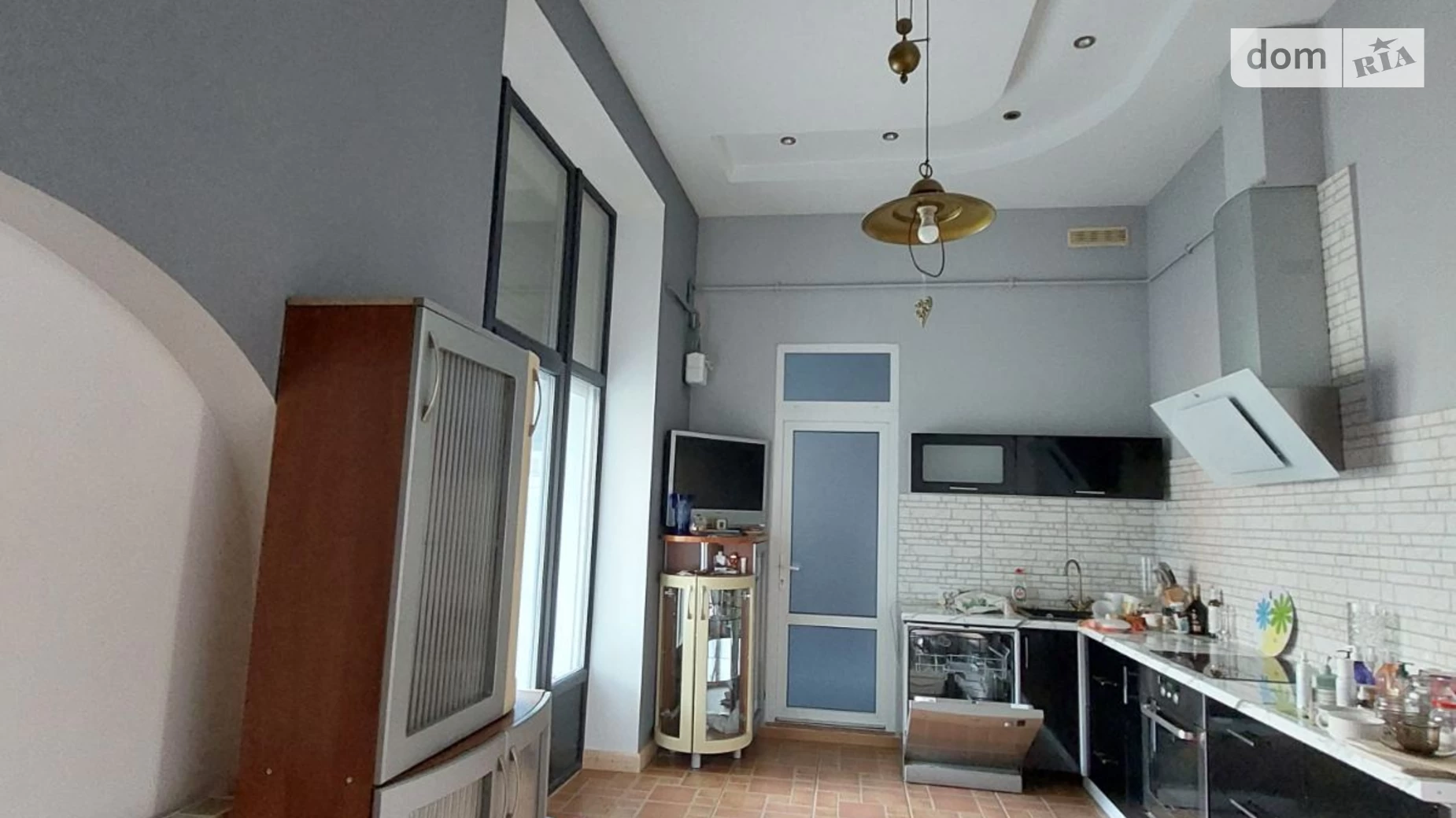 Продается 3-комнатная квартира 105 кв. м в Ивано-Франковске, ул. Гетьмана Ивана Мазепы - фото 3