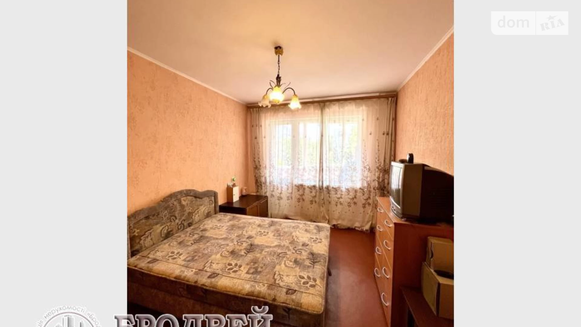 Продается 3-комнатная квартира 65 кв. м в Чернигове - фото 3