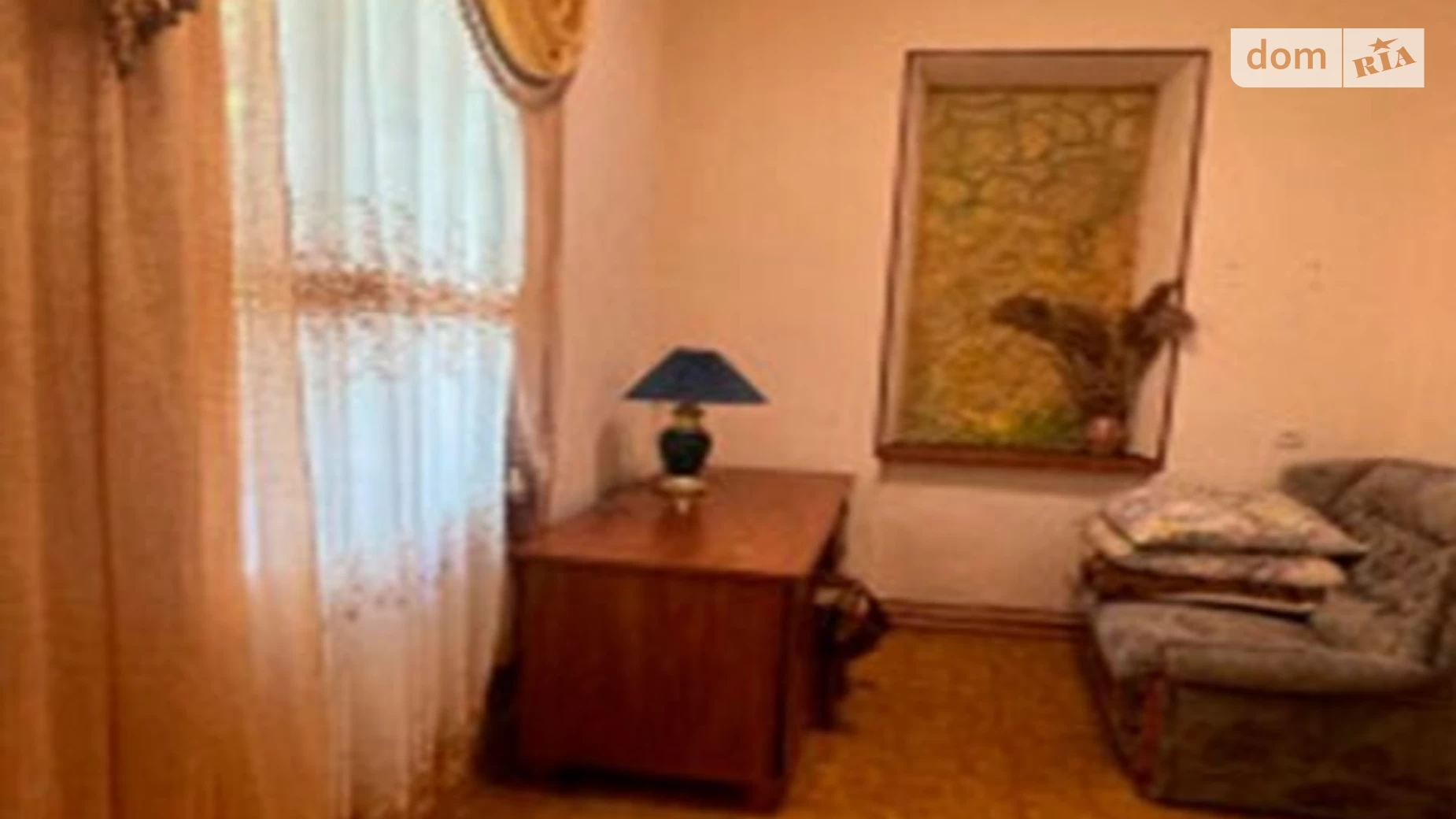Продається 2-кімнатна квартира 45 кв. м у Одесі, вул. Генерала Ватутіна, 3