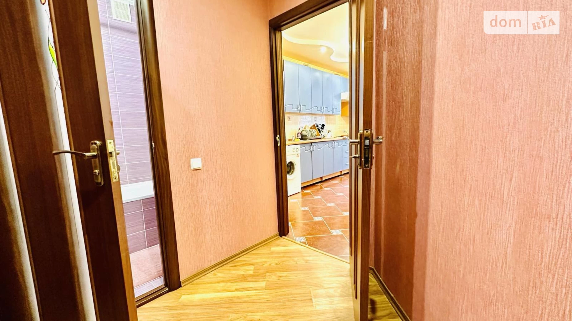 Продається 1-кімнатна квартира 50 кв. м у Вінниці, вул. Зодчих