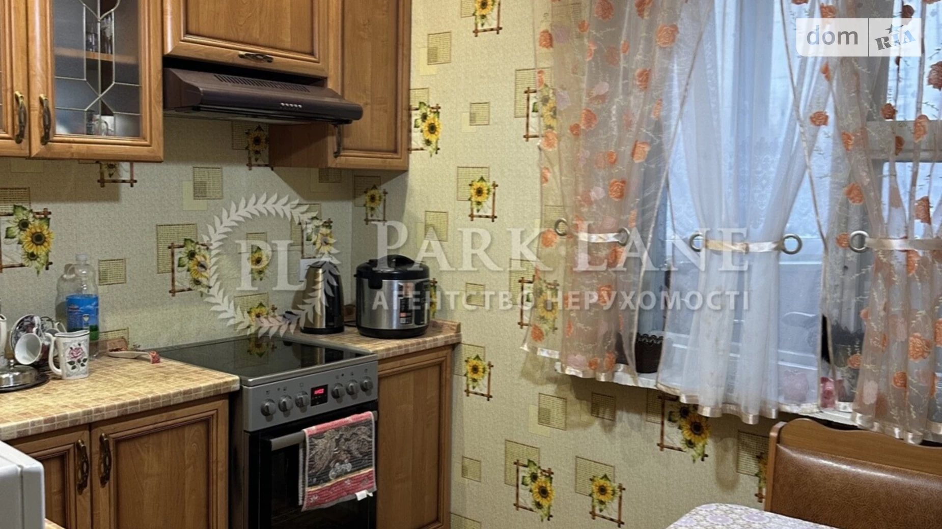 Продается 3-комнатная квартира 77 кв. м в Киеве, ул. Николая Ушакова, 16 - фото 2