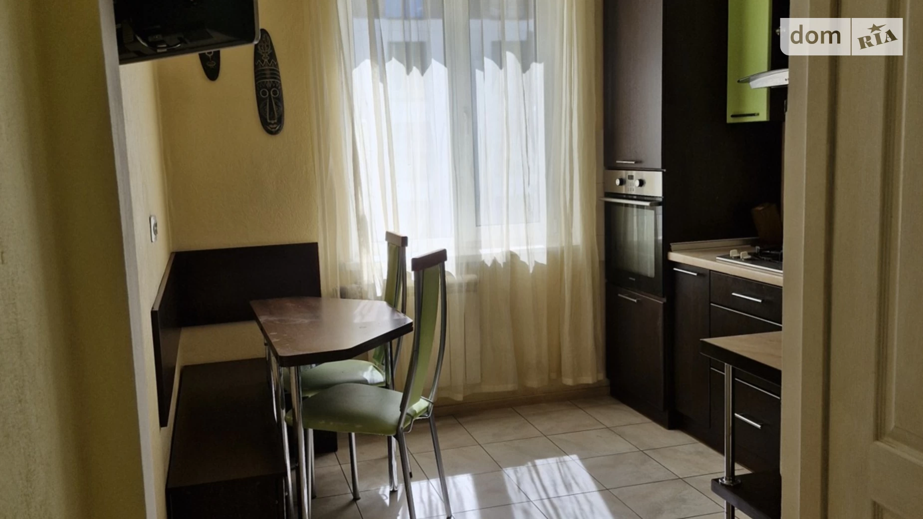 Продается 2-комнатная квартира 50.8 кв. м в Ирпене, ул. Полтавская - фото 2