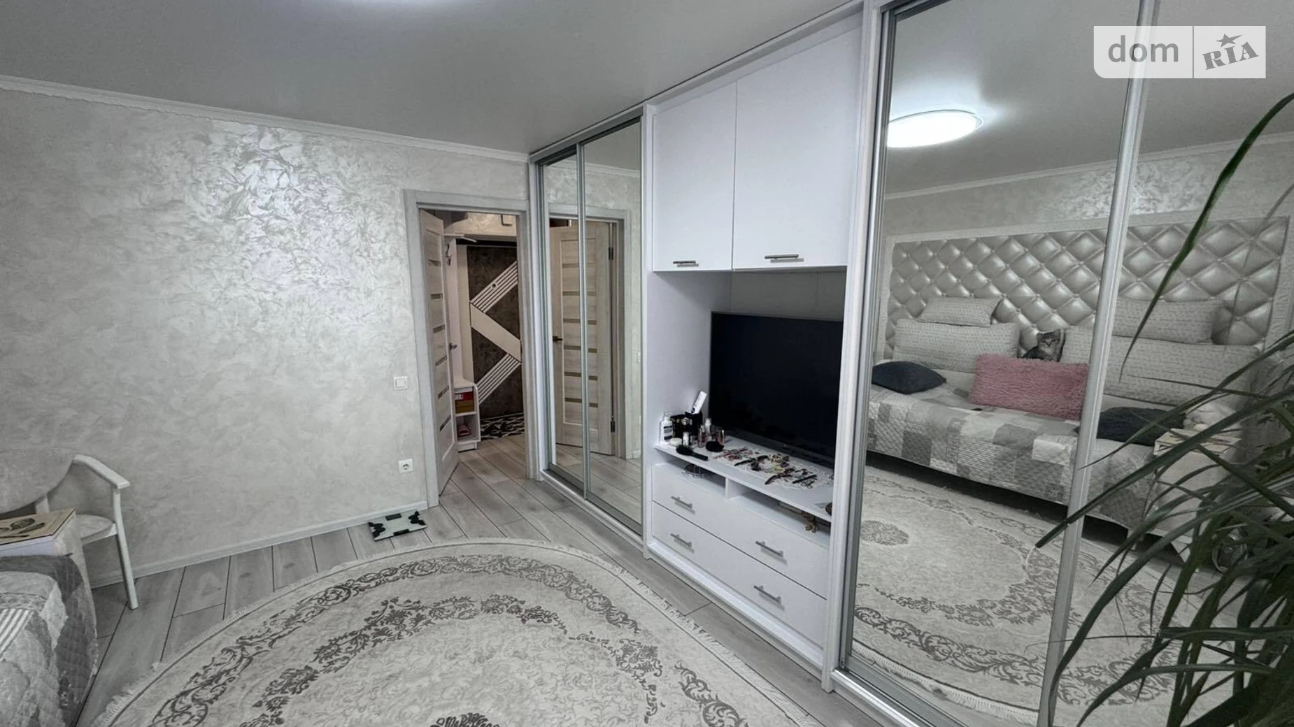 Продается 2-комнатная квартира 49 кв. м в Хмельницком, ул. Пилотская, 76 - фото 2
