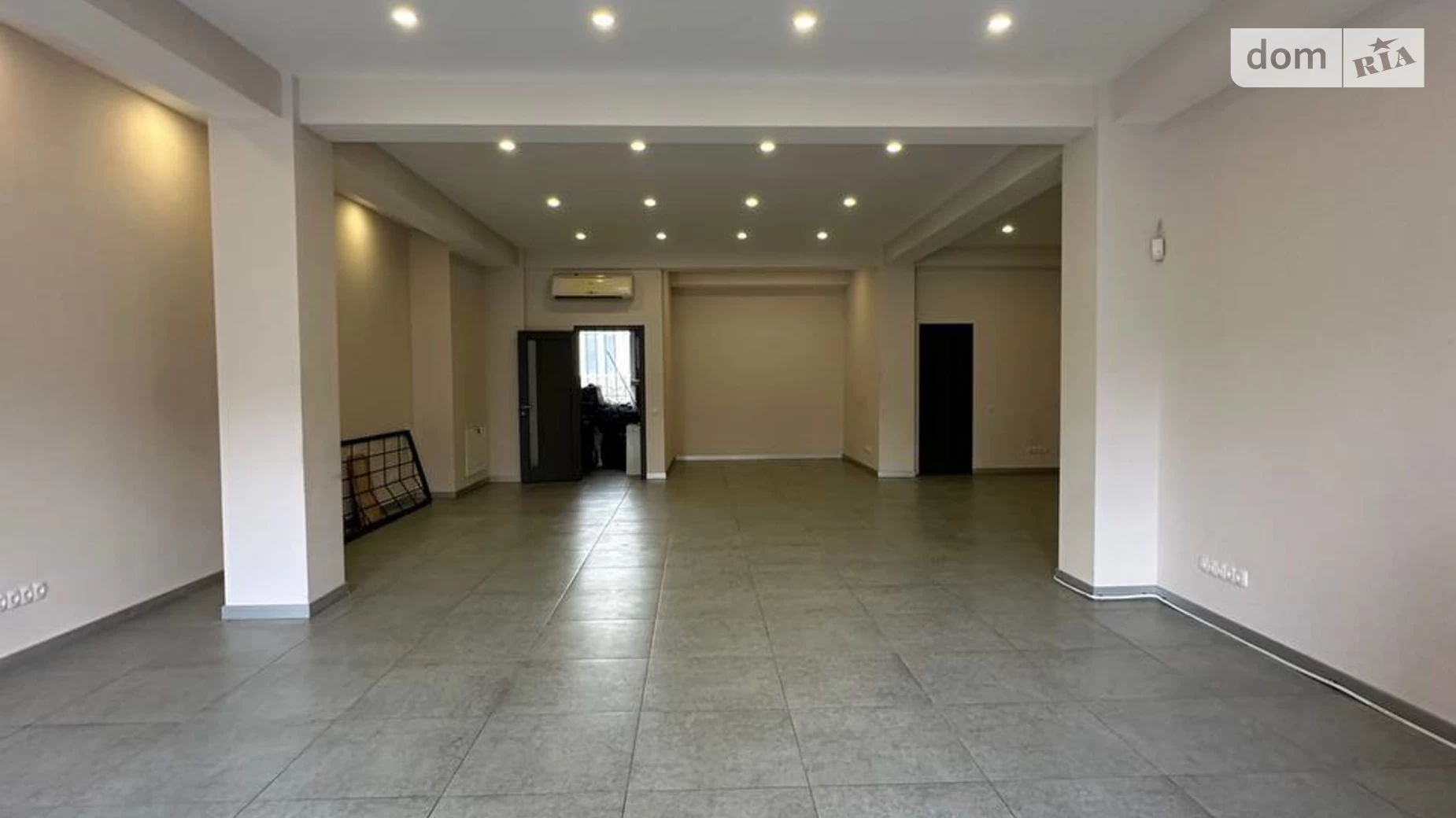 Сдается в аренду офис 110 кв. м в бизнес-центре, цена: 25000 грн - фото 5