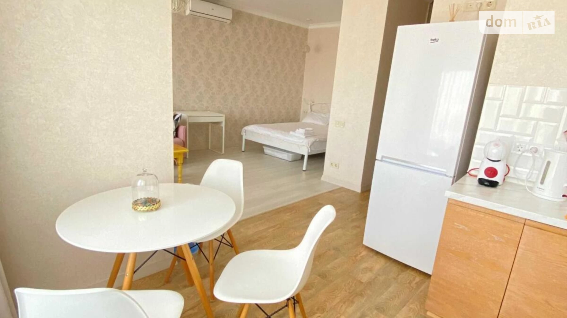 Продается 1-комнатная квартира 36 кв. м в Одессе, ул. Каманина, 16А/1 - фото 4