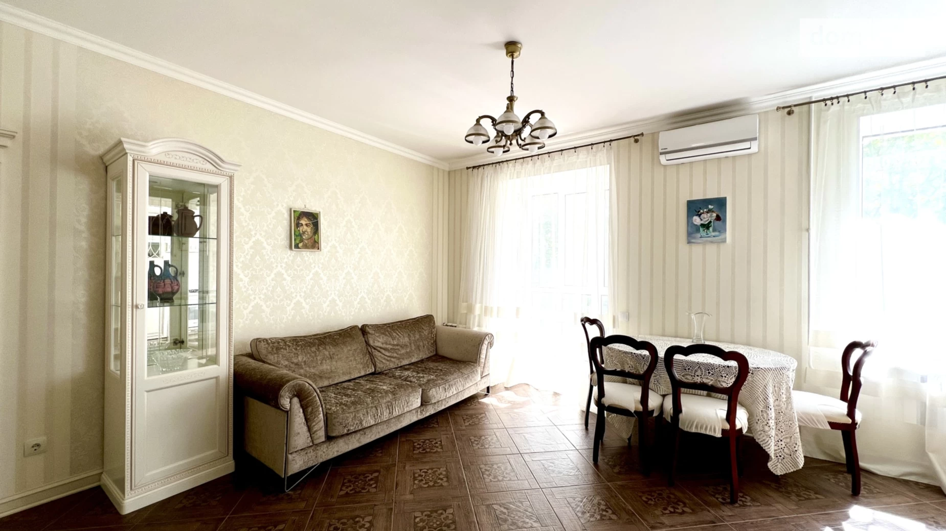 Продается 2-комнатная квартира 56 кв. м в Киеве, ул. Ивана Мазепы(Январского Восстания) - фото 2