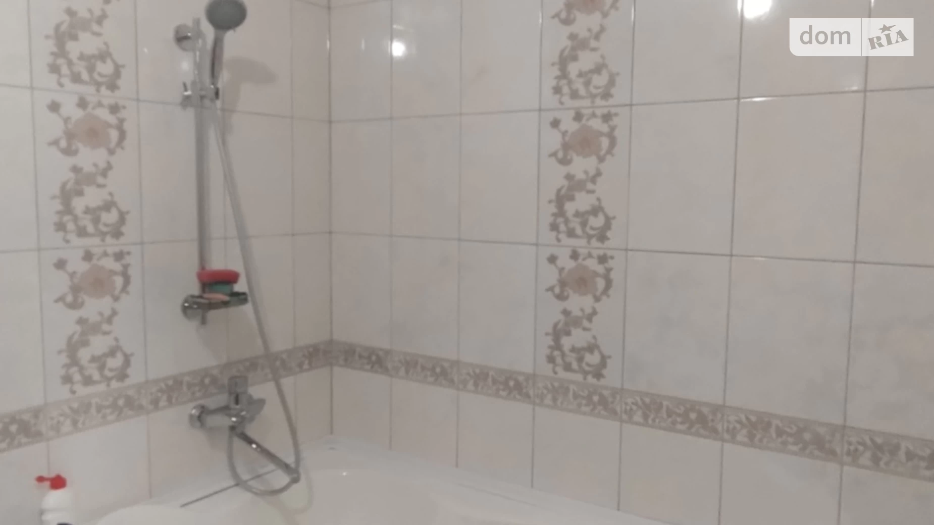 Продается 2-комнатная квартира 76.2 кв. м в Ивано-Франковске, ул. Довженко А., 21Б - фото 4
