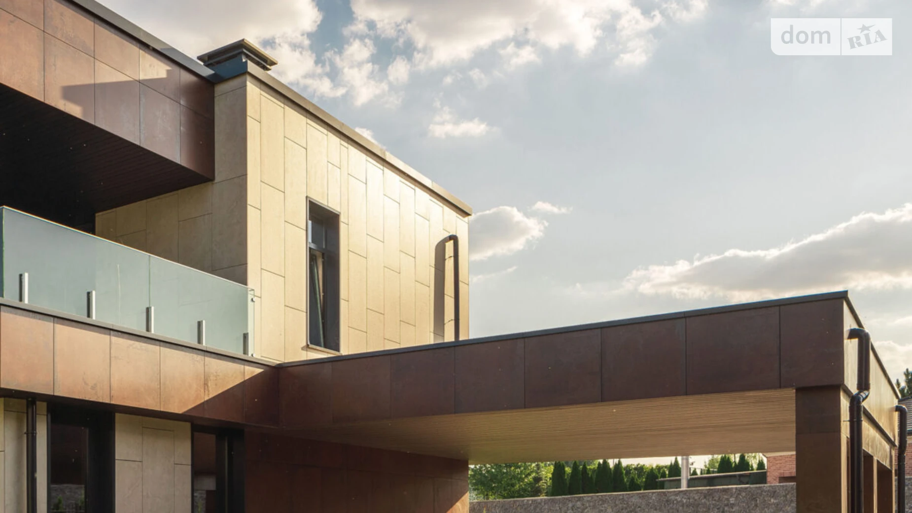 Продается дом на 2 этажа 263 кв. м с верандой, цена: 881100 $ - фото 2