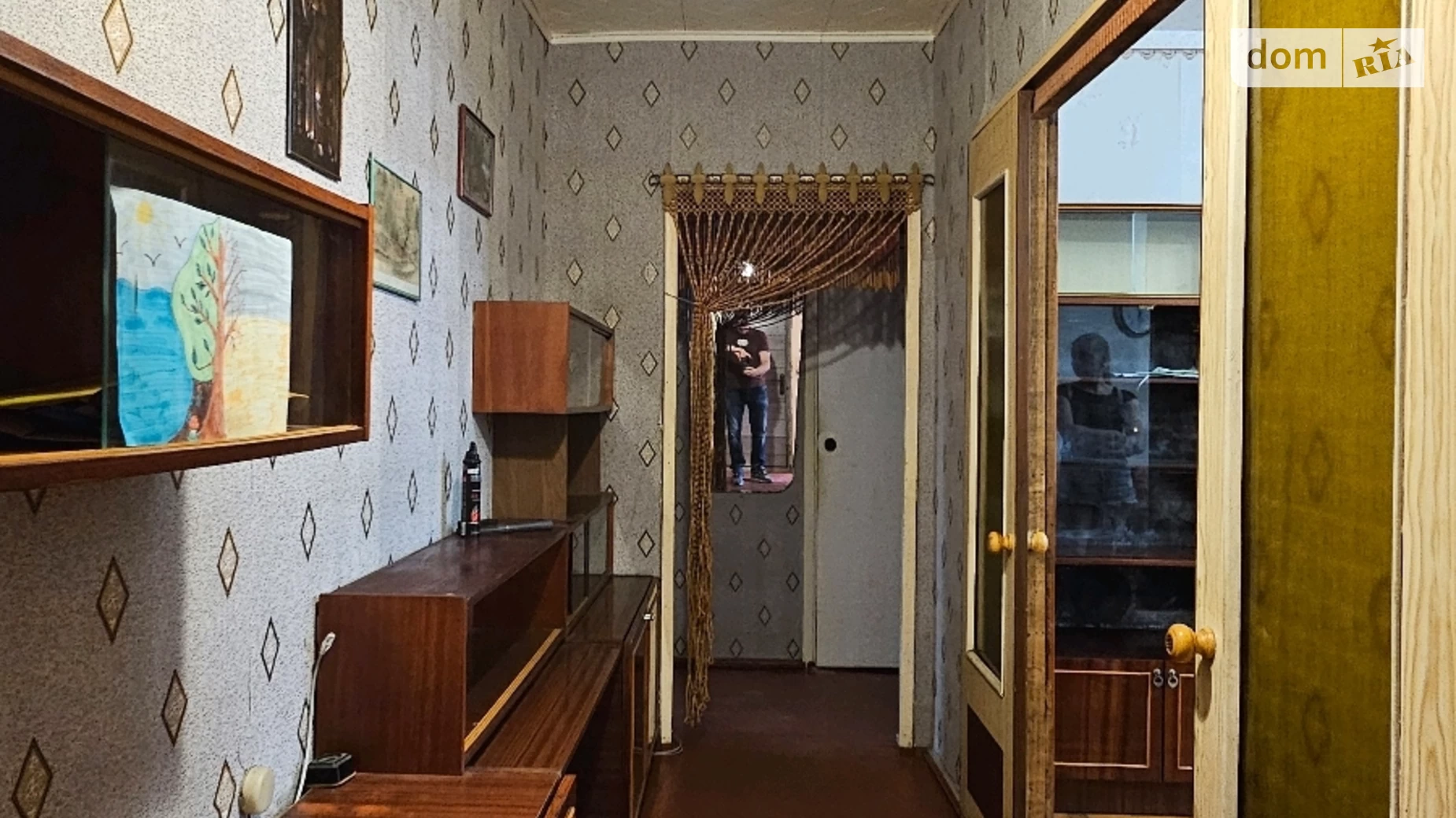 Продается 3-комнатная квартира 64 кв. м в Каменском, ул. Харьковская, 35