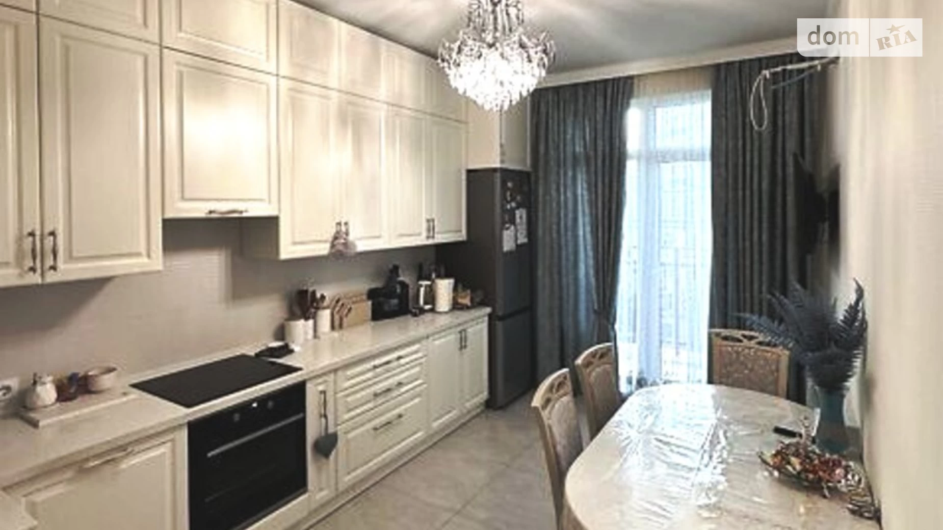 Продается 3-комнатная квартира 87 кв. м в Одессе, бул. Итальянский - фото 2
