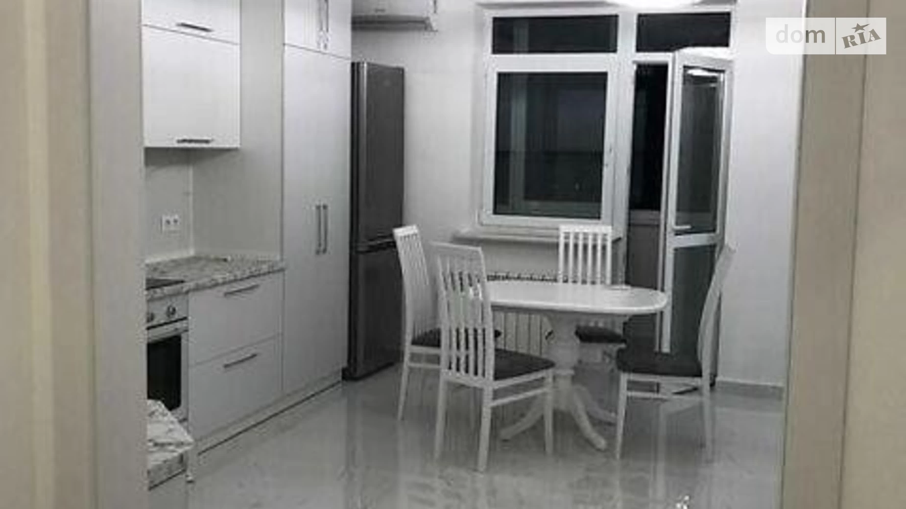 Продается 2-комнатная квартира 52 кв. м в Киеве, ул. Белорусская, 36А - фото 3