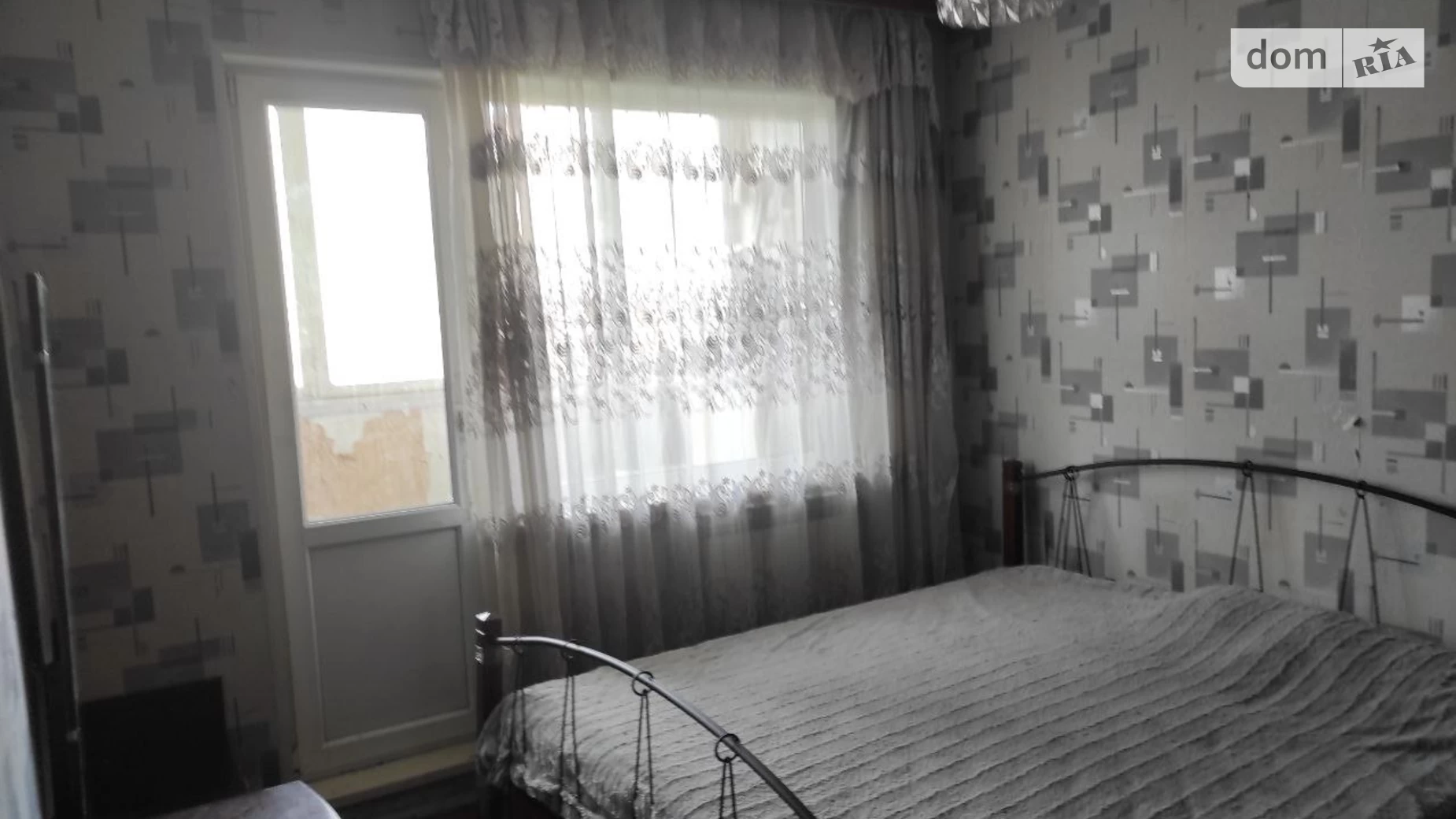 Продается 3-комнатная квартира 72 кв. м в Киеве, ул. Дубровицкая, 10 - фото 2