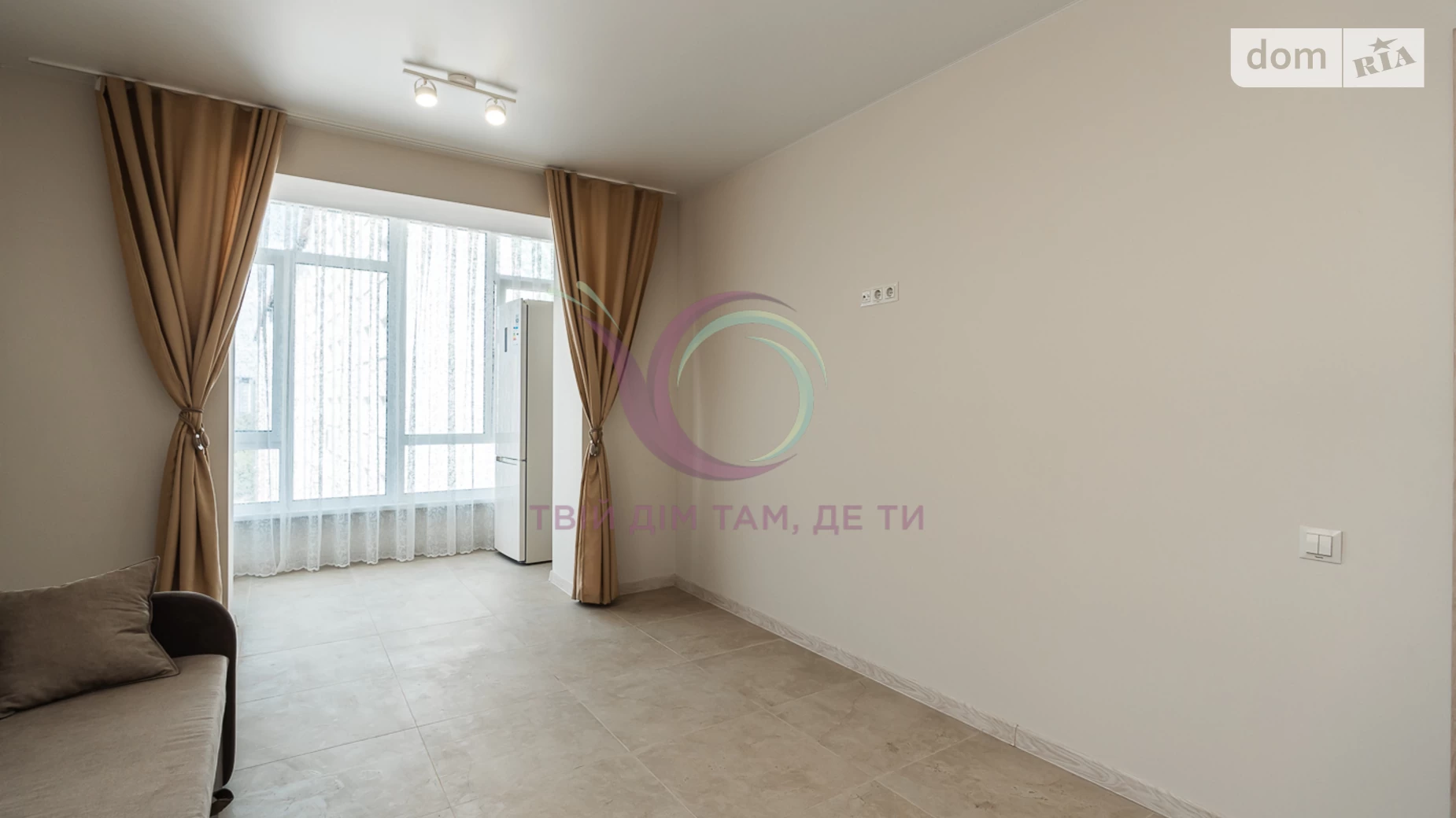 Продается 1-комнатная квартира 48 кв. м в Ивано-Франковске, ул. Целевича Юлиана - фото 3