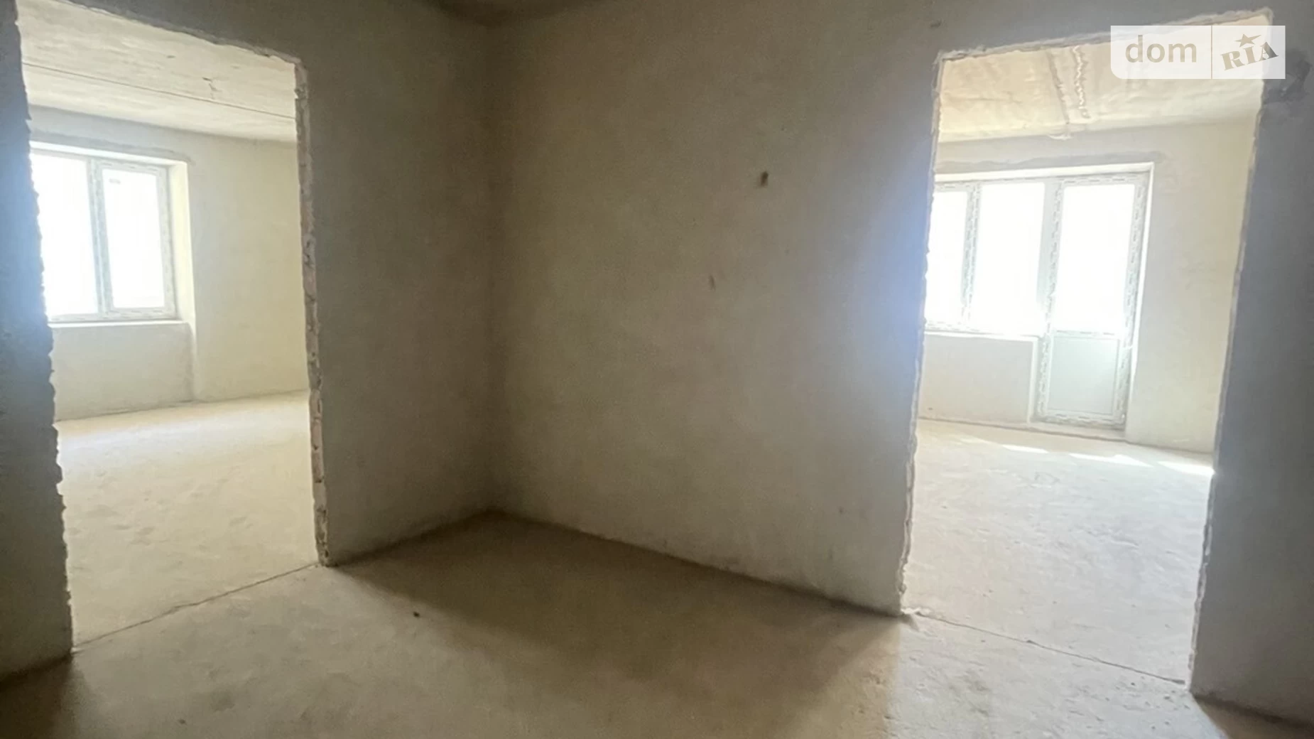 2-комнатная квартира 71 кв. м в, цена: 48280 $ - фото 4