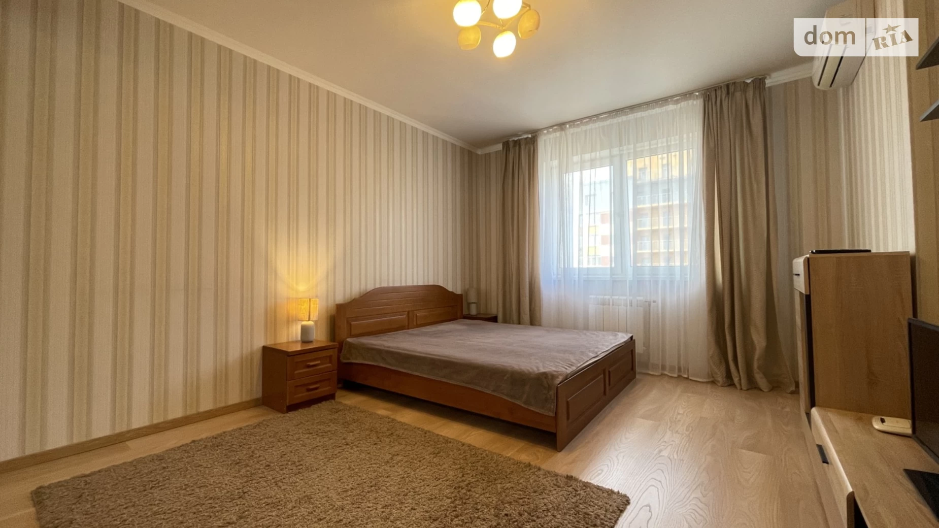 Продается 1-комнатная квартира 44.1 кв. м в Киеве, ул. Юрия Кондратюка, 5 - фото 2