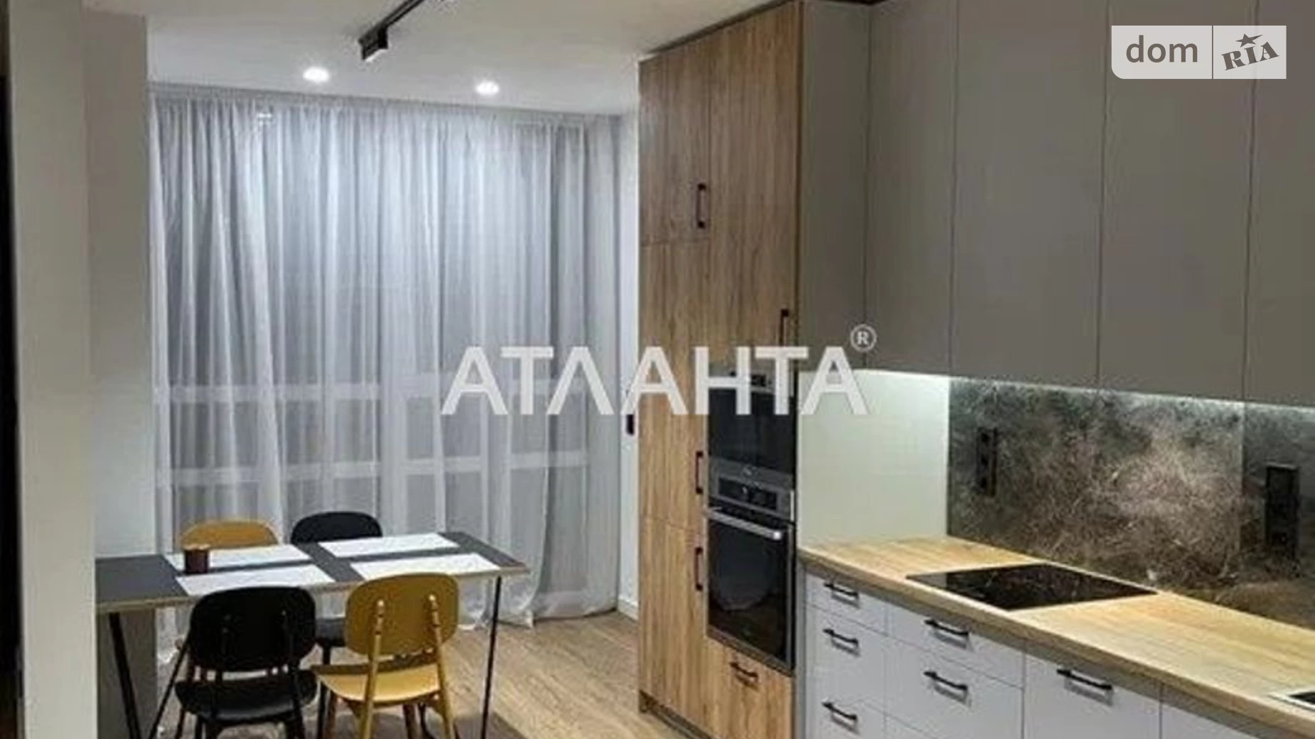 Продается 1-комнатная квартира 42 кв. м в Киеве, ул. Николая Гулака, 4 - фото 2