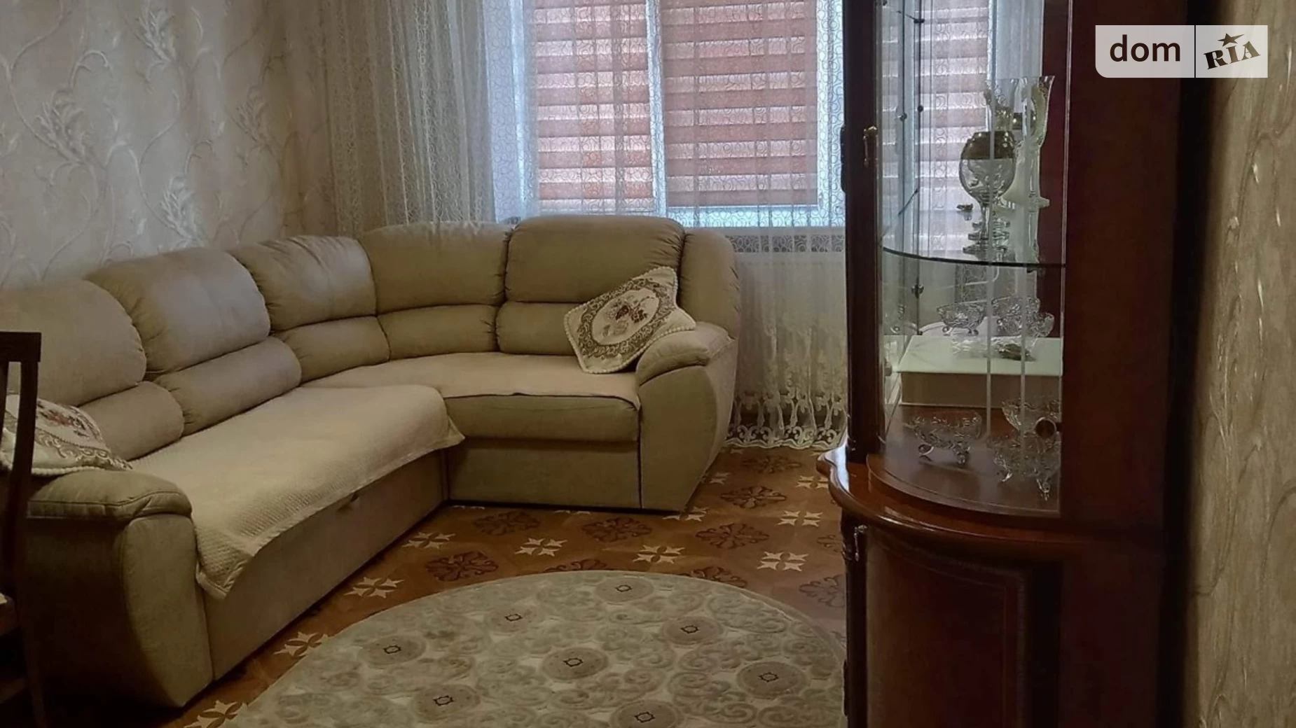 Продается 2-комнатная квартира 58 кв. м в Хусте, ул. Академика Пирогова, 4 - фото 2