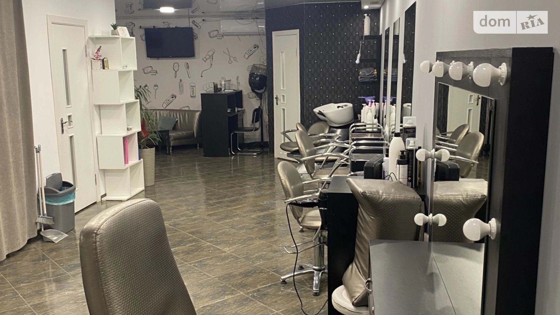 Продается объект сферы услуг 78 кв. м в 10-этажном здании, цена: 74000 $ - фото 2