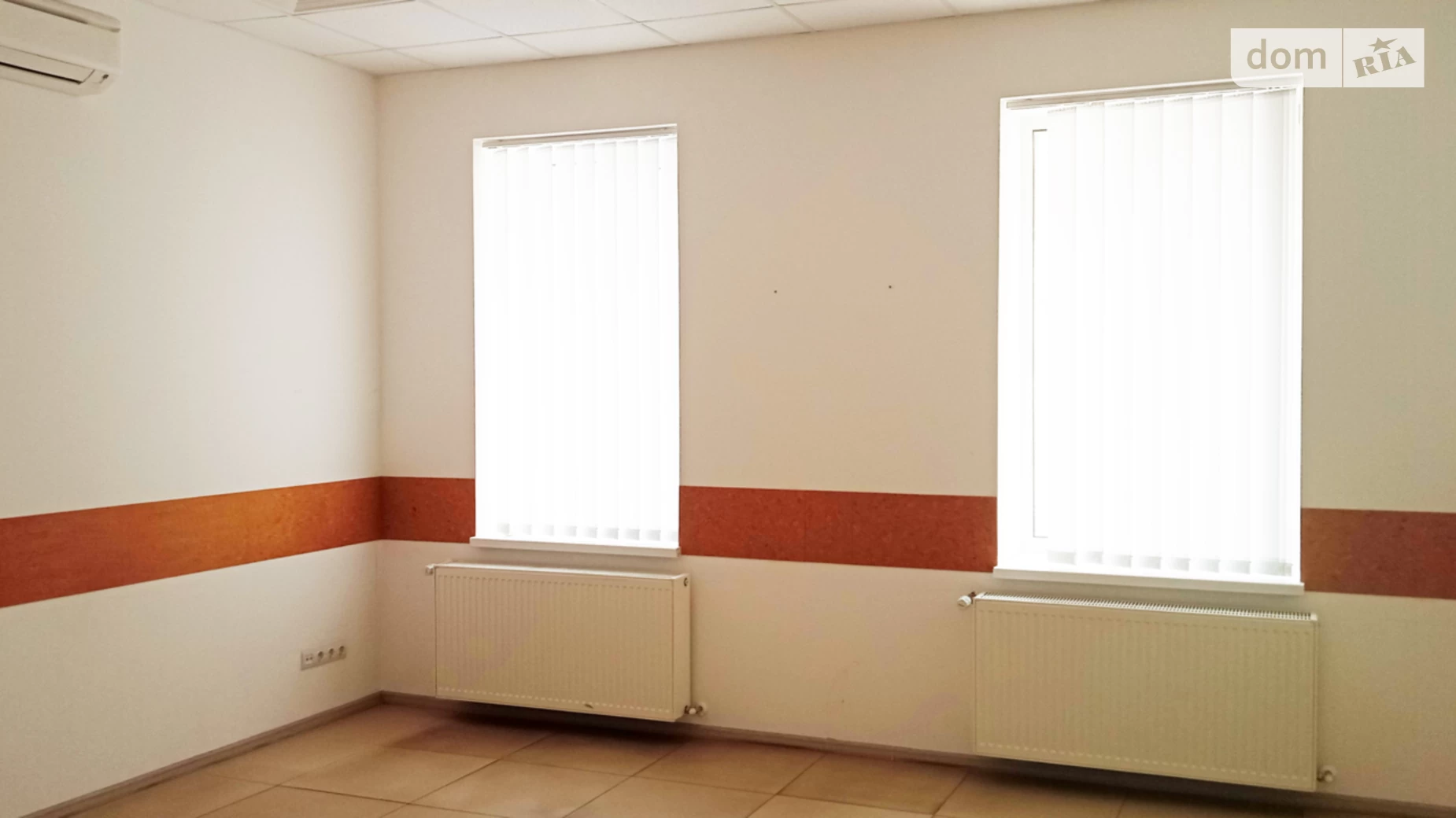 Сдается в аренду офис 160 кв. м в бизнес-центре, цена: 2282 $ - фото 3