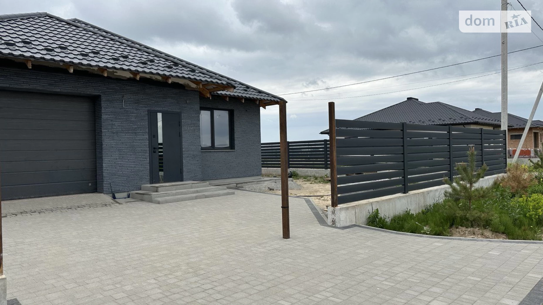 Продается одноэтажный дом 160 кв. м с террасой, цена: 99000 $ - фото 2