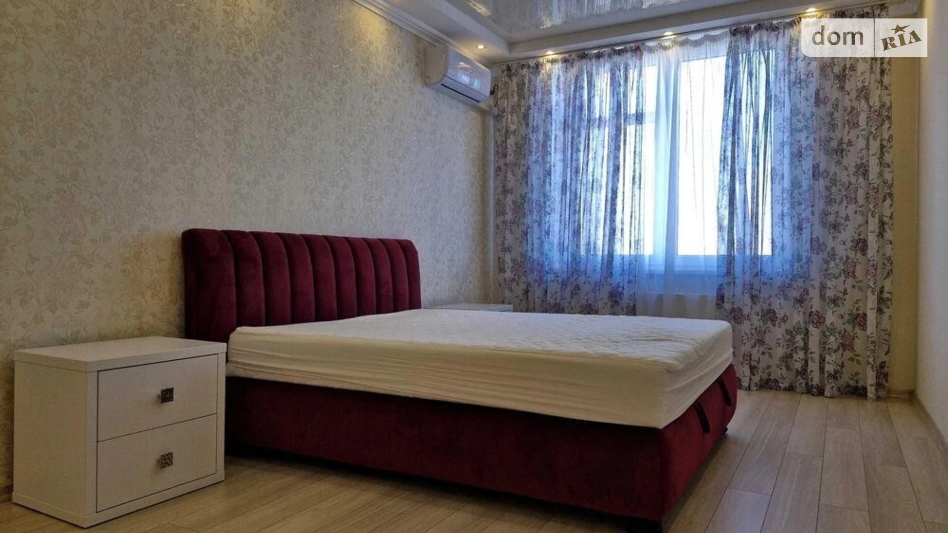 Продается 1-комнатная квартира 48 кв. м в Киеве, ул. Владимира Наумовича, 4 - фото 5