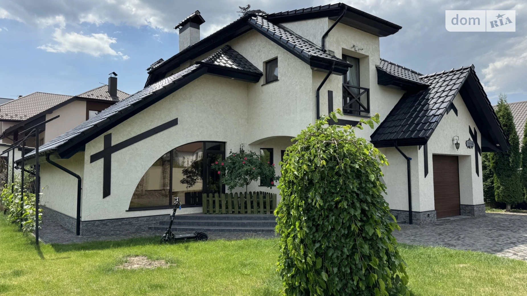 Продается дом на 2 этажа 215 кв. м с мебелью, цена: 310000 $ - фото 3