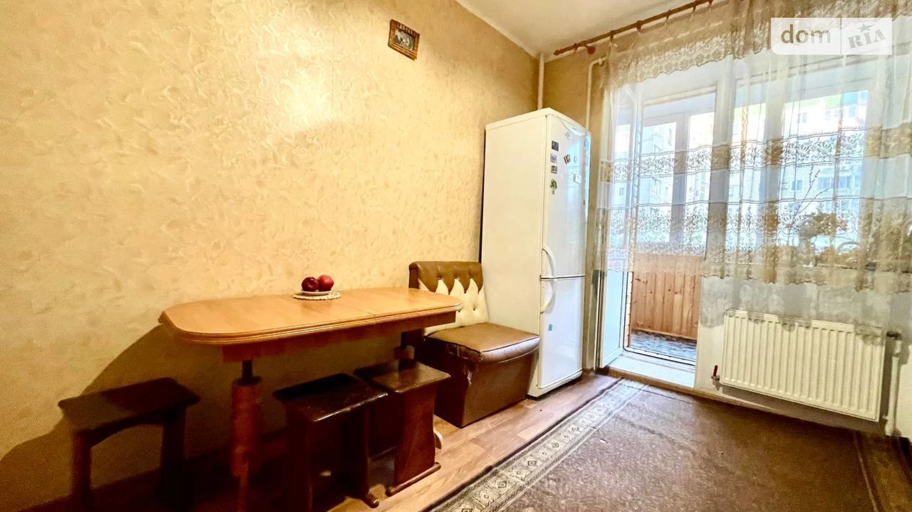 Продается 1-комнатная квартира 37.4 кв. м в Чернигове - фото 2