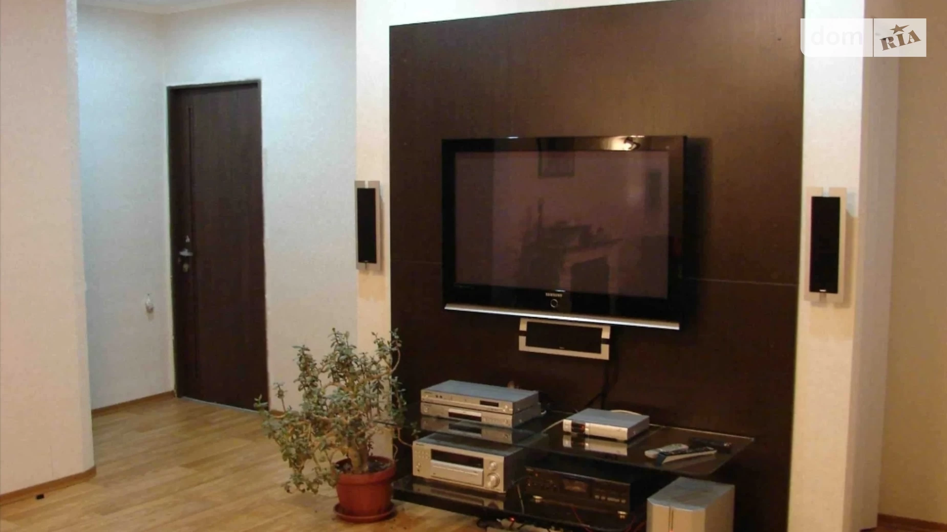Продается 3-комнатная квартира 66.4 кв. м в Николаеве, ул. Ноябрьская - фото 2