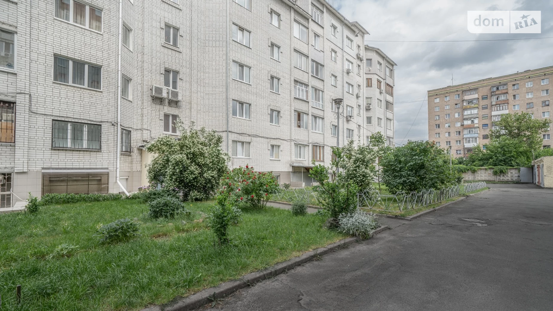 Продается 3-комнатная квартира 90.7 кв. м в Чернигове, ул. Мстиславская, 28 - фото 2