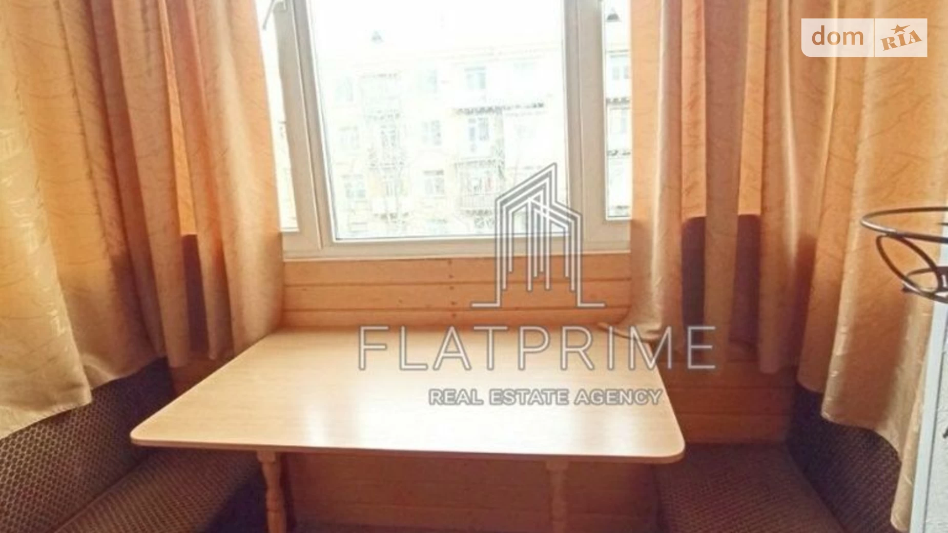 Продается 2-комнатная квартира 54 кв. м в Киеве, ул. Маккейна Джона, 39 - фото 4
