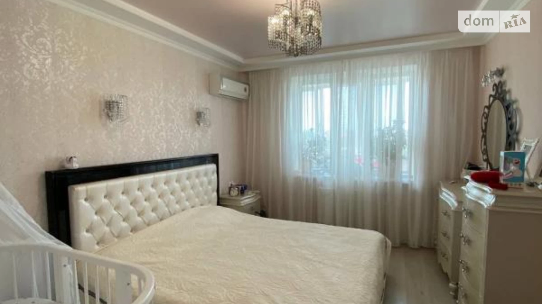 Продается 2-комнатная квартира 60 кв. м в Одессе, ул. Академика Вильямса, 59 - фото 2