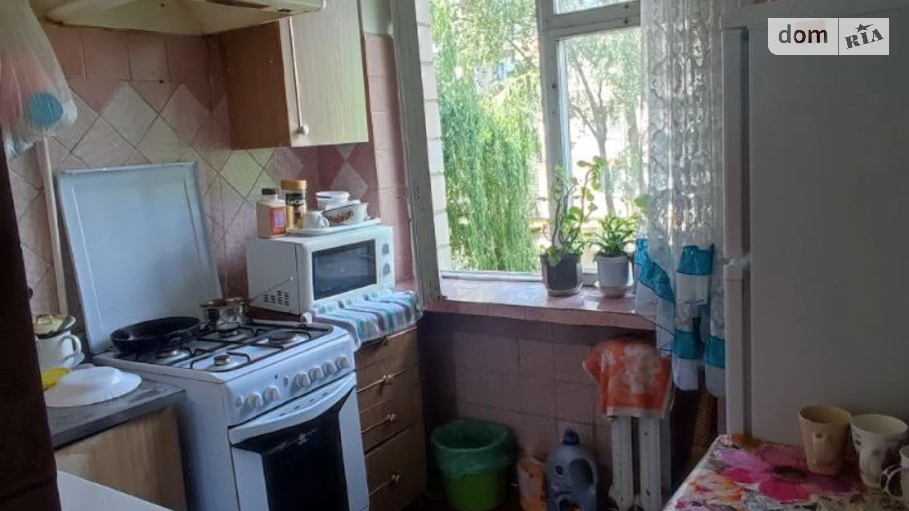 Продается 2-комнатная квартира 46.5 кв. м в Черновцах, ул. Полетаева Федора, 15 - фото 2