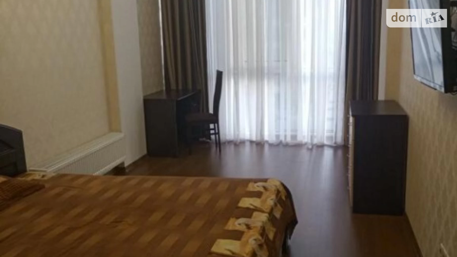 Продается 1-комнатная квартира 44 кв. м в Одессе, ул. Жемчужная, 3 - фото 2
